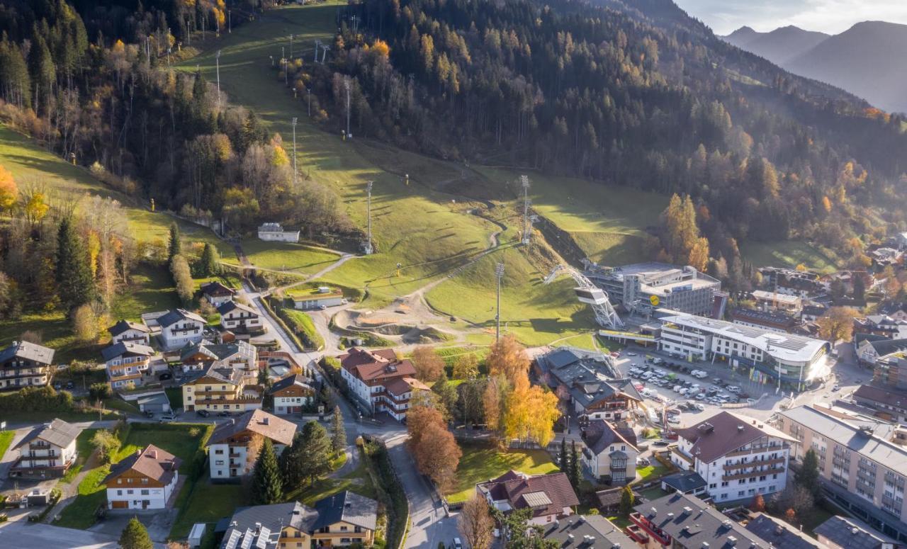 Rettenbacher *